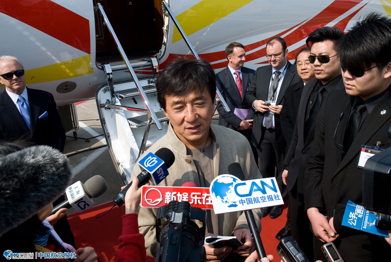 ������ϯLegacy 650���ʻ�Ӳ�����ý�w���L